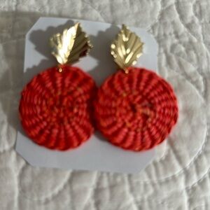 Beautiful earrings made of Paja Toquilla 100% straw weaved -made in Ecuador